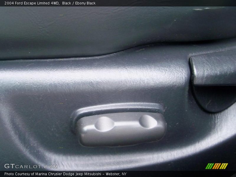 Black / Ebony Black 2004 Ford Escape Limited 4WD