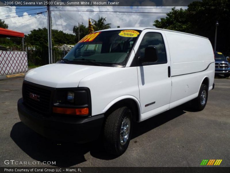 Summit White / Medium Pewter 2006 GMC Savana Van 2500 Cargo