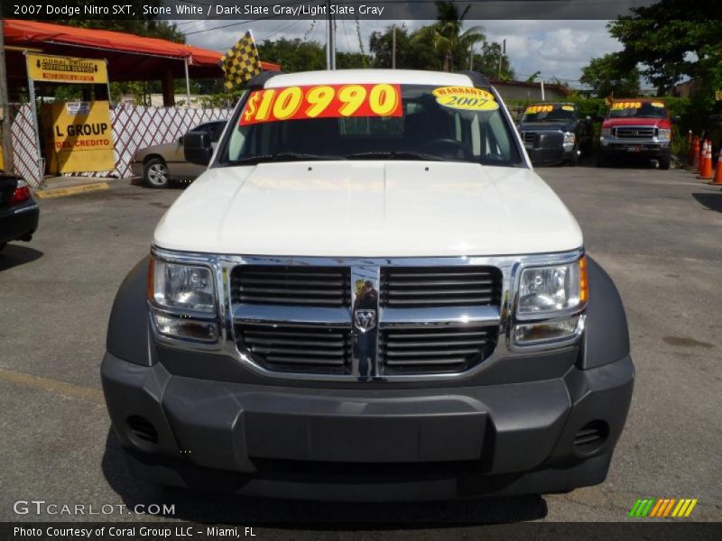 Stone White / Dark Slate Gray/Light Slate Gray 2007 Dodge Nitro SXT
