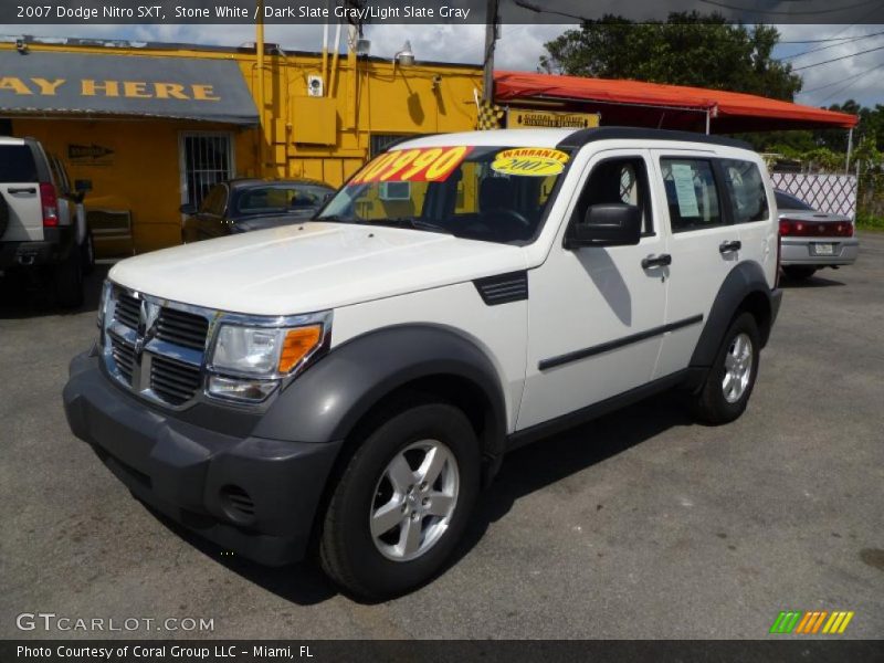 Stone White / Dark Slate Gray/Light Slate Gray 2007 Dodge Nitro SXT