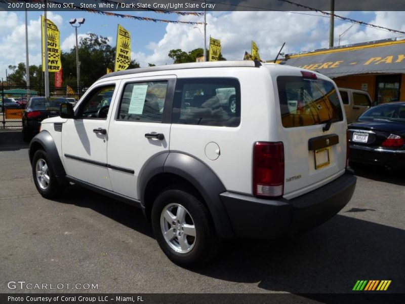 Stone White / Dark Slate Gray/Light Slate Gray 2007 Dodge Nitro SXT