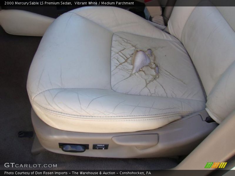 Vibrant White / Medium Parchment 2000 Mercury Sable LS Premium Sedan