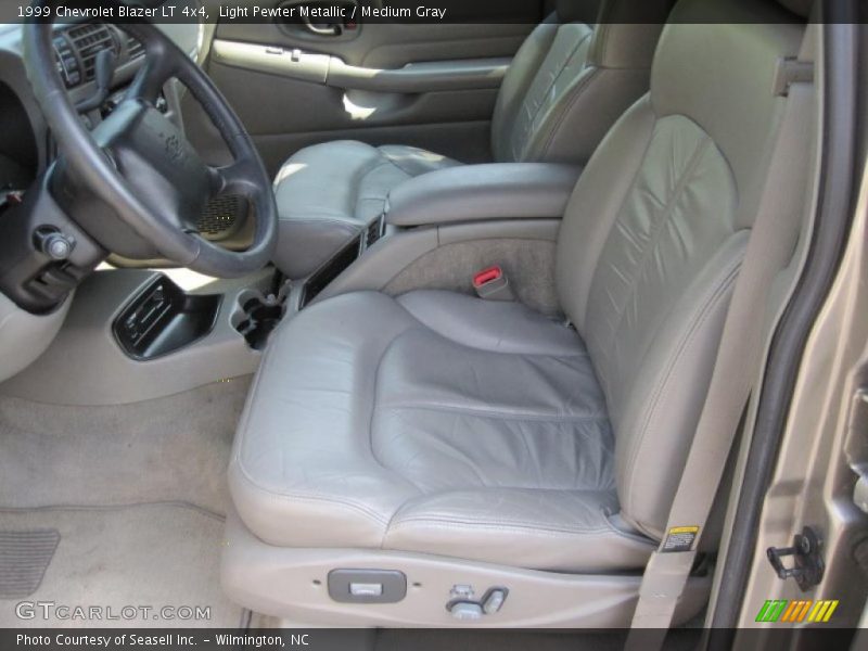 Light Pewter Metallic / Medium Gray 1999 Chevrolet Blazer LT 4x4
