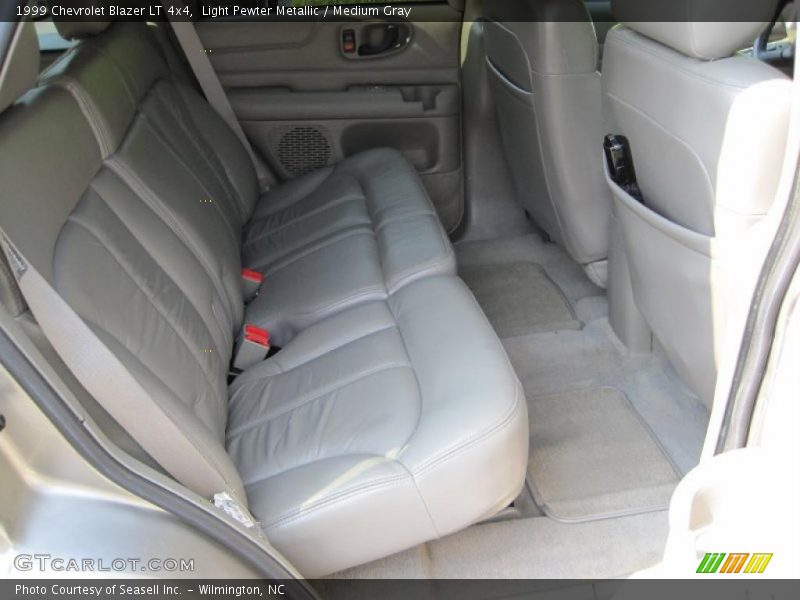Light Pewter Metallic / Medium Gray 1999 Chevrolet Blazer LT 4x4