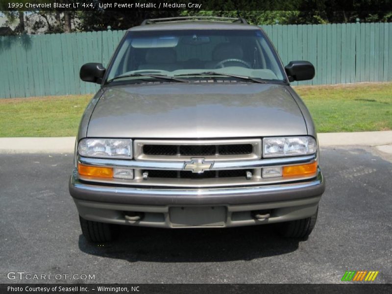 Light Pewter Metallic / Medium Gray 1999 Chevrolet Blazer LT 4x4