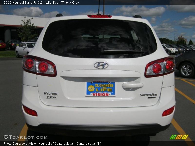 Pearl White / Gray 2010 Hyundai Santa Fe GLS 4WD