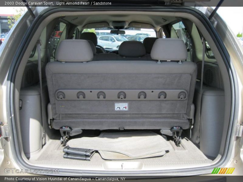 Light Almond Pearl / Sandstone 2003 Dodge Caravan Sport