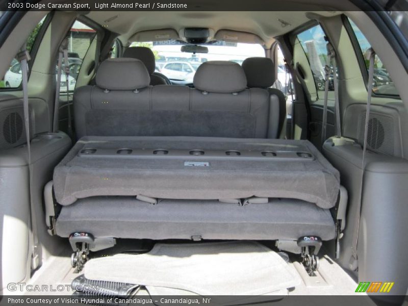 Light Almond Pearl / Sandstone 2003 Dodge Caravan Sport