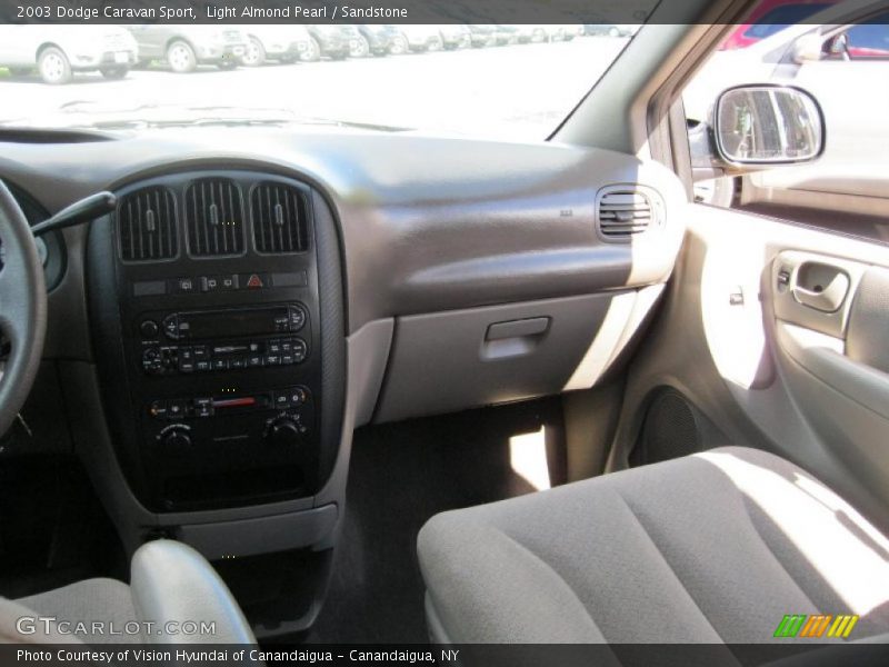 Light Almond Pearl / Sandstone 2003 Dodge Caravan Sport