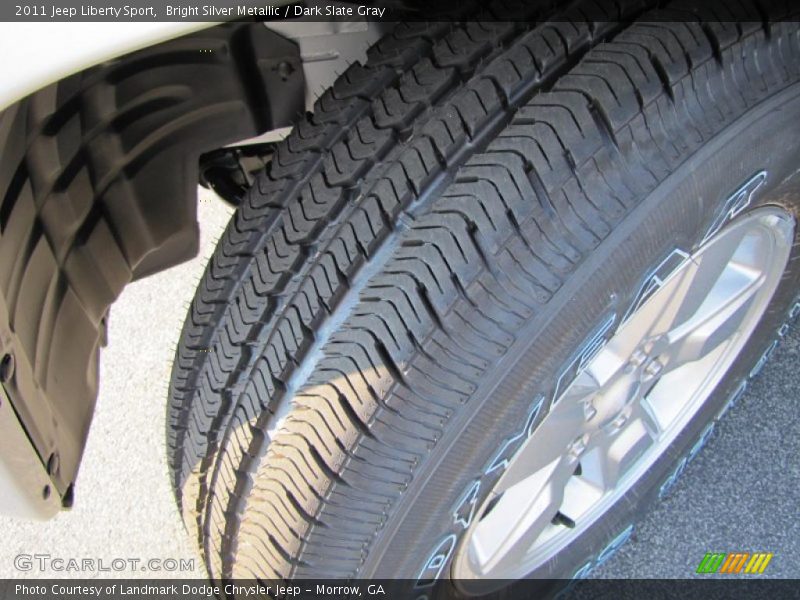 Bright Silver Metallic / Dark Slate Gray 2011 Jeep Liberty Sport