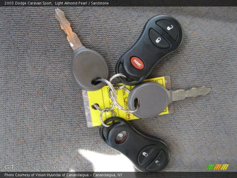 Light Almond Pearl / Sandstone 2003 Dodge Caravan Sport