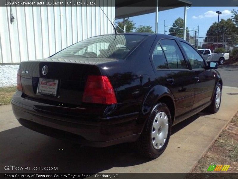 Uni Black / Black 1999 Volkswagen Jetta GLS Sedan