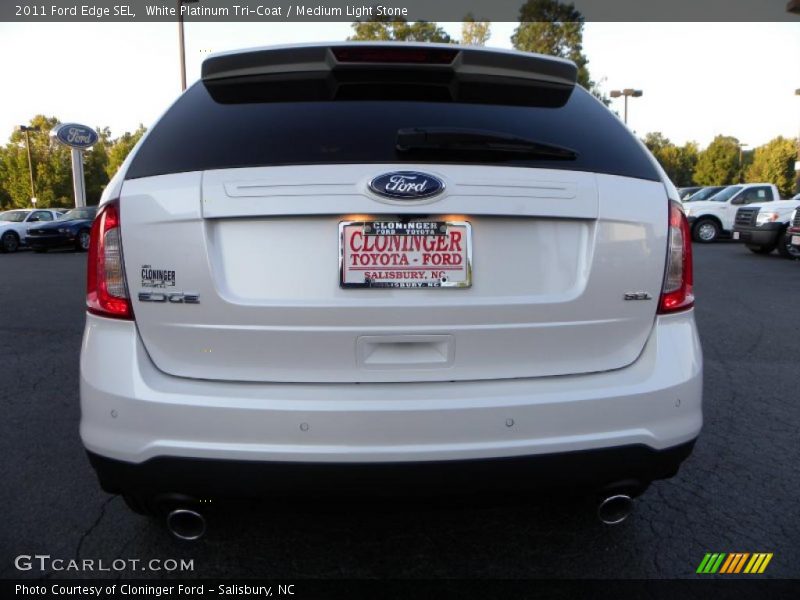 White Platinum Tri-Coat / Medium Light Stone 2011 Ford Edge SEL