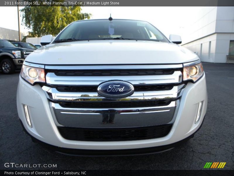 White Platinum Tri-Coat / Medium Light Stone 2011 Ford Edge SEL