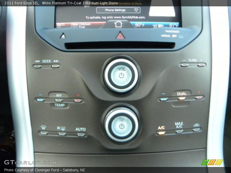 White Platinum Tri-Coat / Medium Light Stone 2011 Ford Edge SEL
