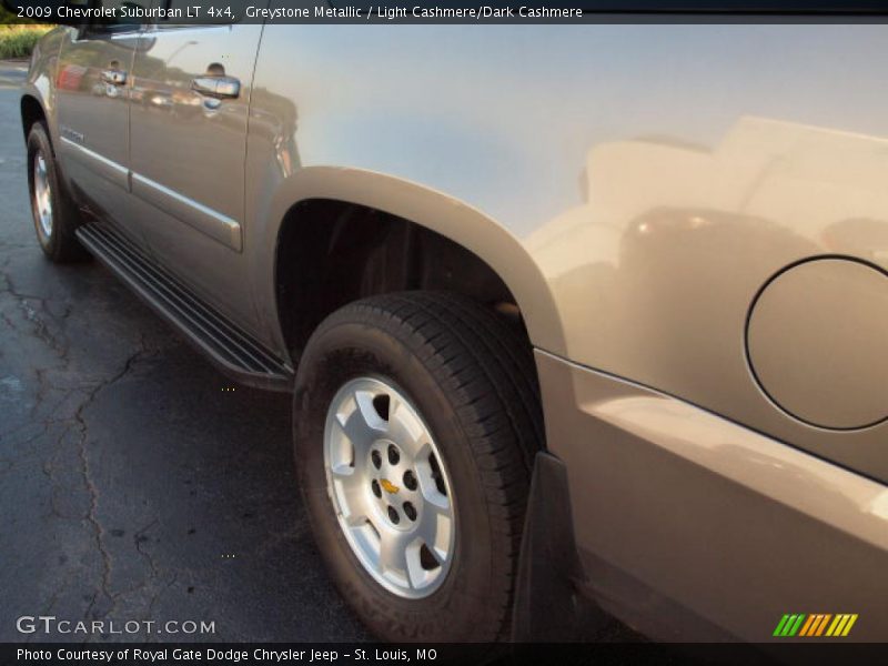 Greystone Metallic / Light Cashmere/Dark Cashmere 2009 Chevrolet Suburban LT 4x4