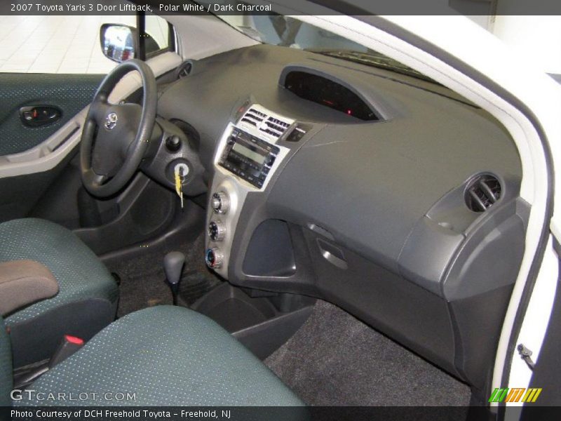 Polar White / Dark Charcoal 2007 Toyota Yaris 3 Door Liftback