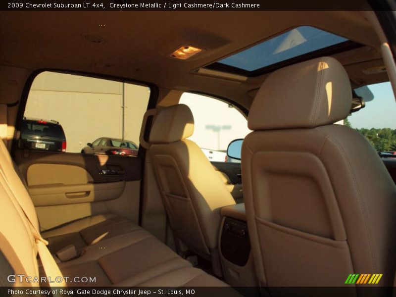 Greystone Metallic / Light Cashmere/Dark Cashmere 2009 Chevrolet Suburban LT 4x4