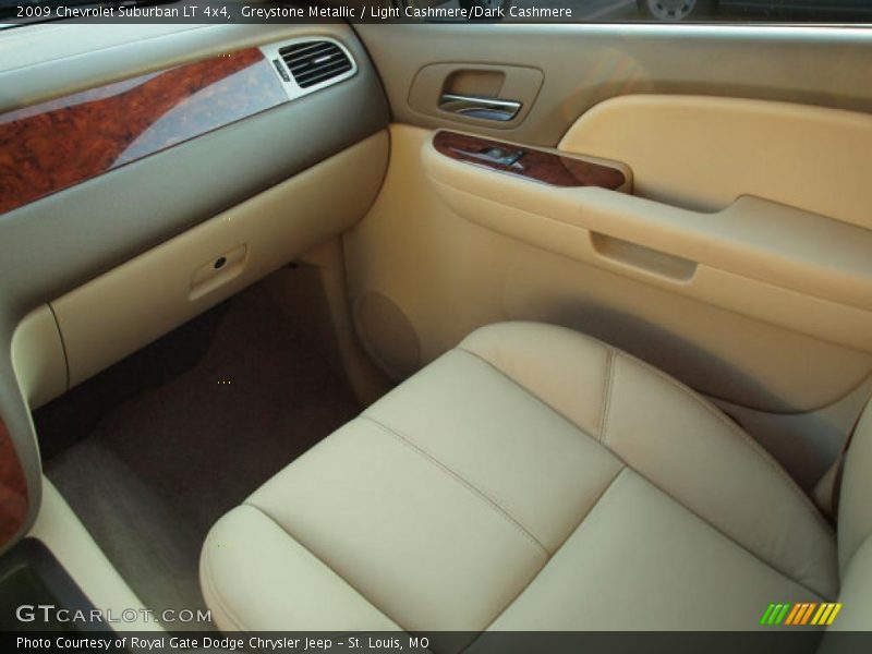 Greystone Metallic / Light Cashmere/Dark Cashmere 2009 Chevrolet Suburban LT 4x4