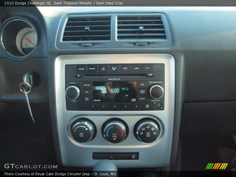 Dark Titanium Metallic / Dark Slate Gray 2010 Dodge Challenger SE