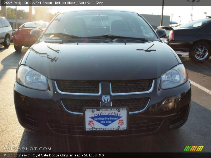 Brilliant Black / Dark Slate Grey 2006 Dodge Stratus SXT Sedan