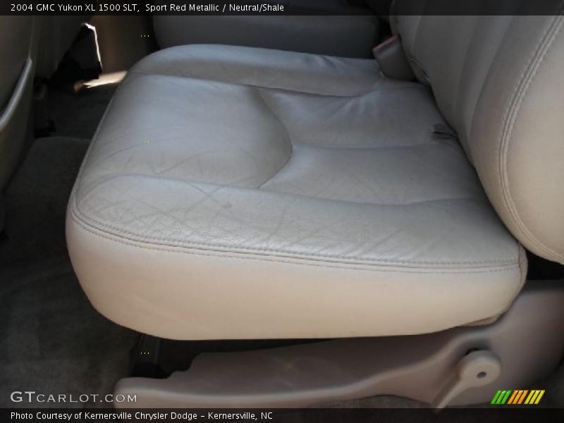 Sport Red Metallic / Neutral/Shale 2004 GMC Yukon XL 1500 SLT