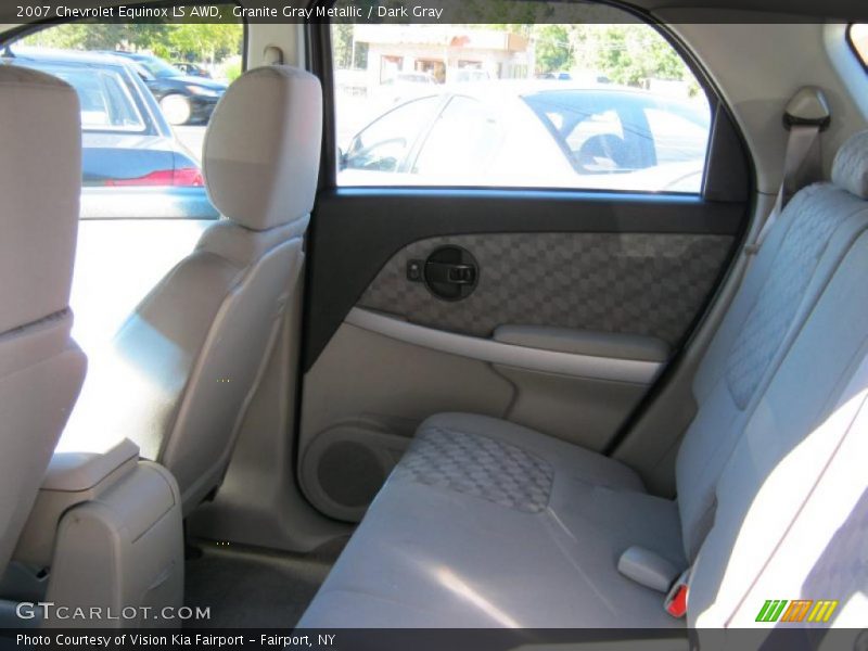 Granite Gray Metallic / Dark Gray 2007 Chevrolet Equinox LS AWD