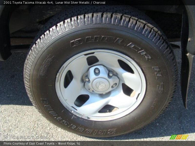 Lunar Mist Silver Metallic / Charcoal 2001 Toyota Tacoma Xtracab 4x4