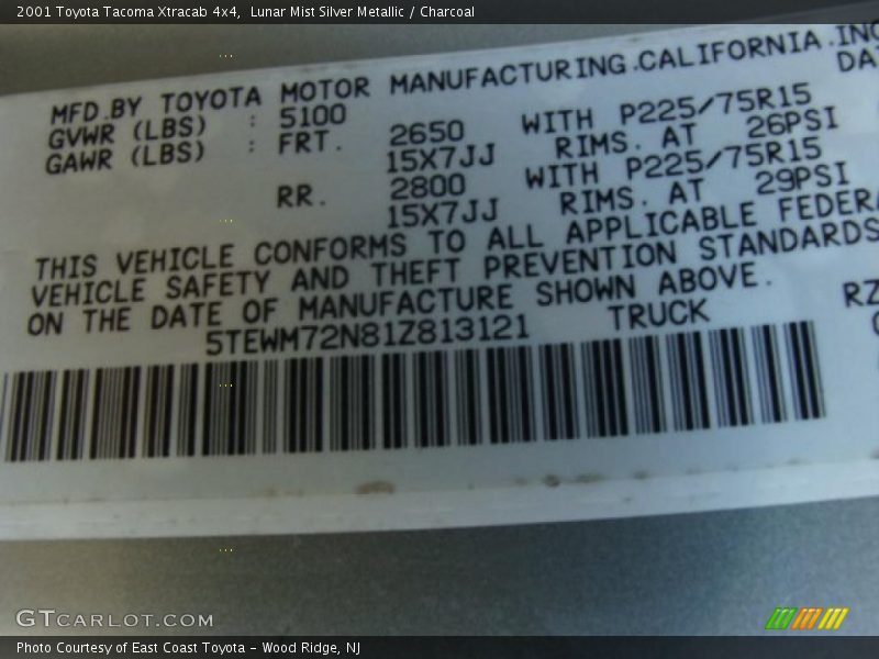 Lunar Mist Silver Metallic / Charcoal 2001 Toyota Tacoma Xtracab 4x4