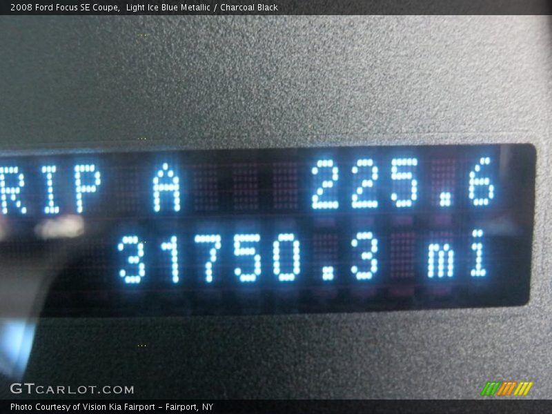 Light Ice Blue Metallic / Charcoal Black 2008 Ford Focus SE Coupe