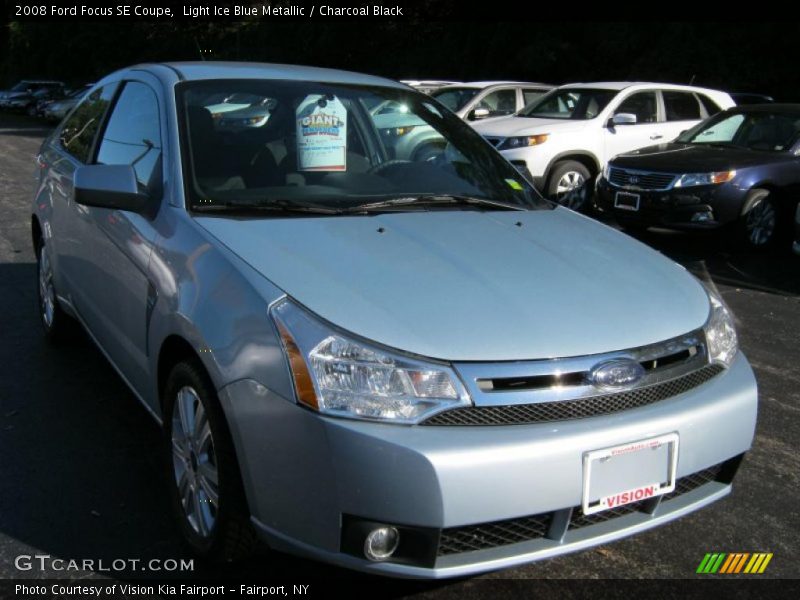Light Ice Blue Metallic / Charcoal Black 2008 Ford Focus SE Coupe