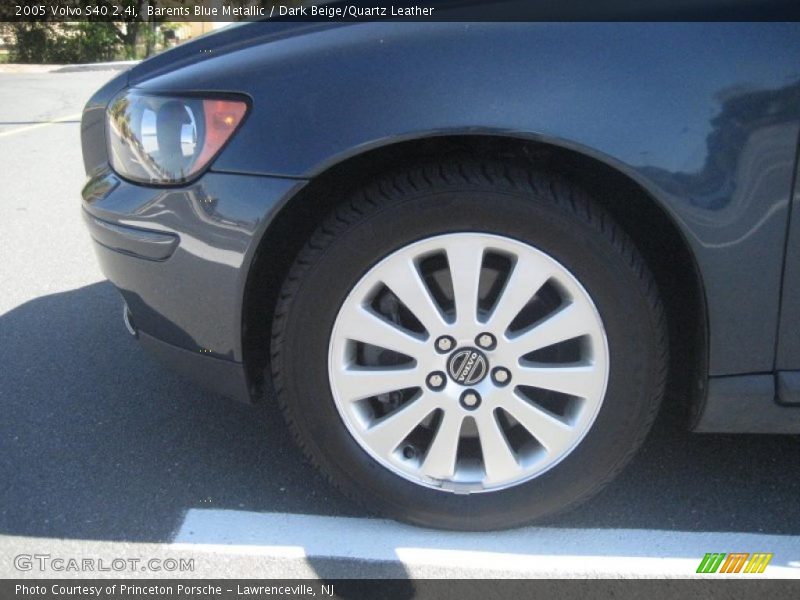 Barents Blue Metallic / Dark Beige/Quartz Leather 2005 Volvo S40 2.4i