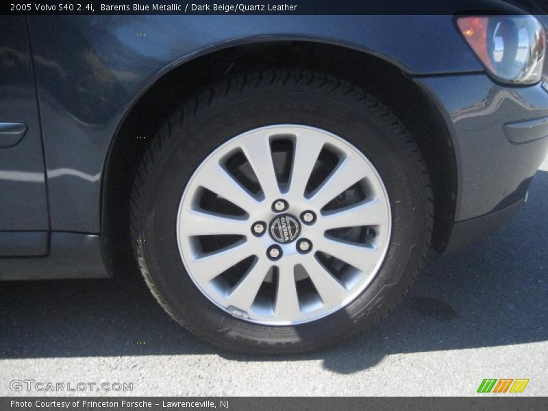 Barents Blue Metallic / Dark Beige/Quartz Leather 2005 Volvo S40 2.4i
