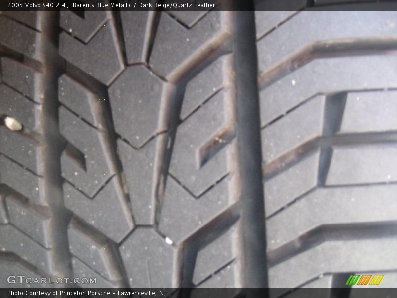 Barents Blue Metallic / Dark Beige/Quartz Leather 2005 Volvo S40 2.4i