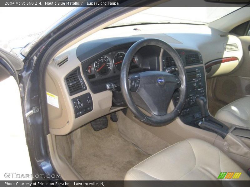 Nautic Blue Metallic / Taupe/Light Taupe 2004 Volvo S60 2.4
