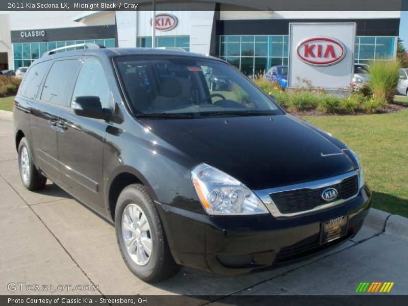 Midnight Black / Gray 2011 Kia Sedona LX