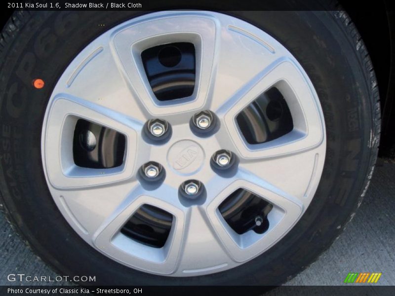 Shadow Black / Black Cloth 2011 Kia Soul 1.6