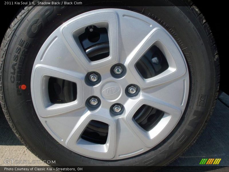 Shadow Black / Black Cloth 2011 Kia Soul 1.6