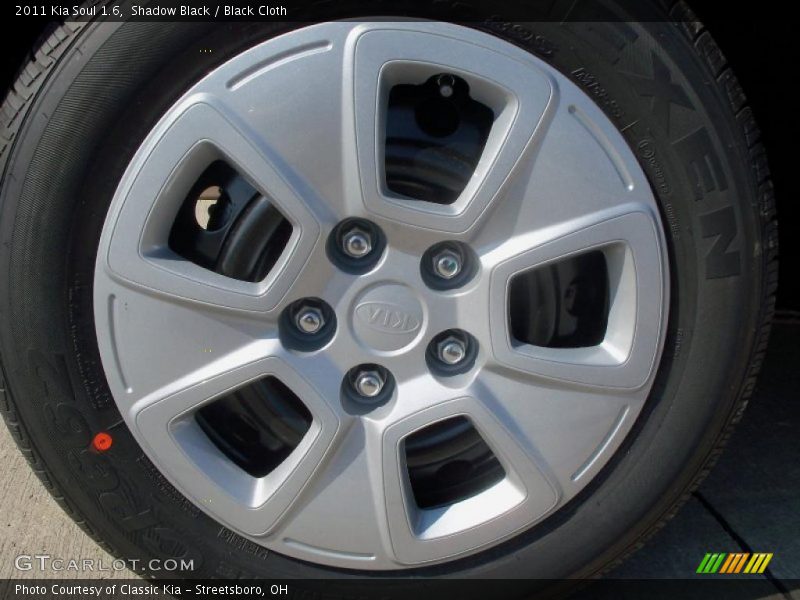 Shadow Black / Black Cloth 2011 Kia Soul 1.6