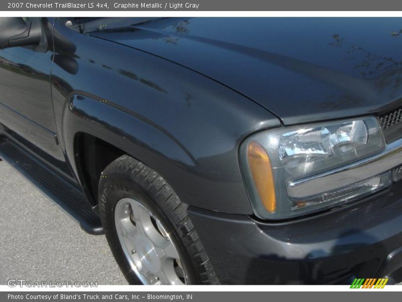 Graphite Metallic / Light Gray 2007 Chevrolet TrailBlazer LS 4x4