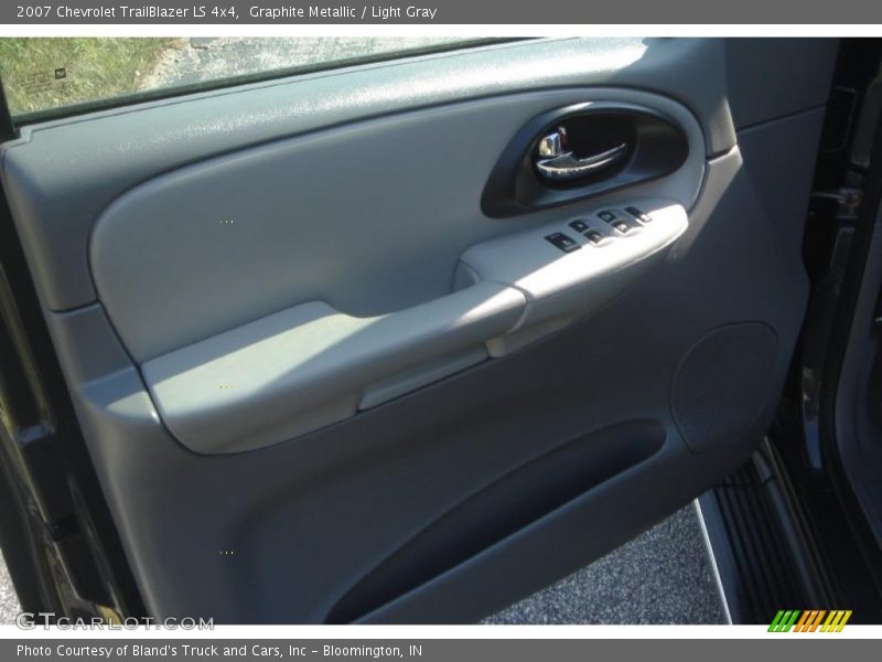 Graphite Metallic / Light Gray 2007 Chevrolet TrailBlazer LS 4x4
