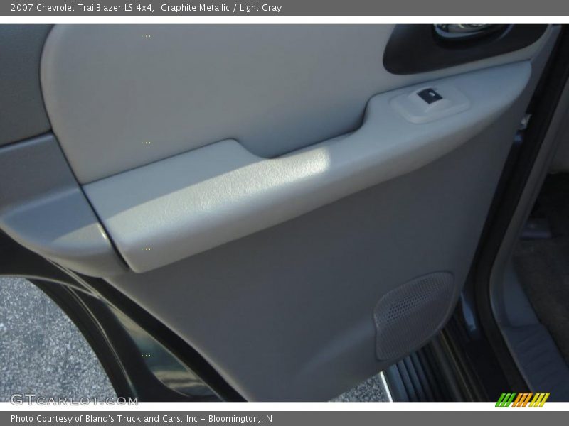 Graphite Metallic / Light Gray 2007 Chevrolet TrailBlazer LS 4x4