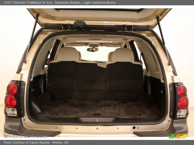 Sandstone Metallic / Light Cashmere/Ebony 2007 Chevrolet TrailBlazer LS 4x4