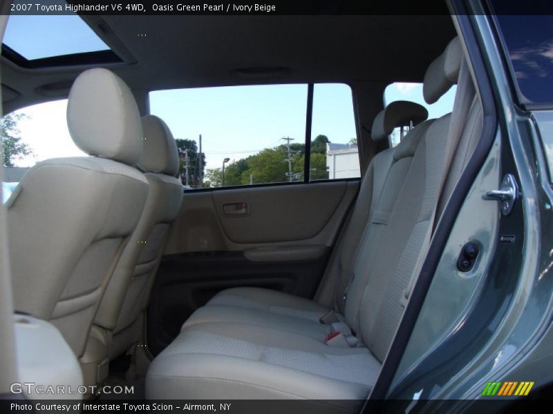 Oasis Green Pearl / Ivory Beige 2007 Toyota Highlander V6 4WD