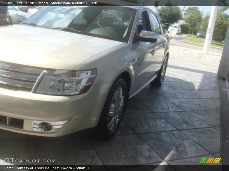 Smokestone Metallic / Black 2009 Ford Taurus Limited
