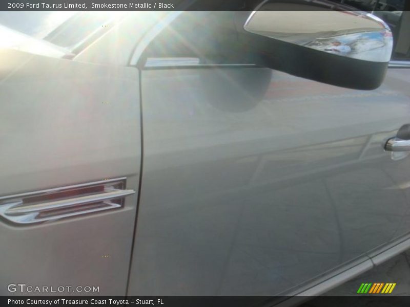 Smokestone Metallic / Black 2009 Ford Taurus Limited