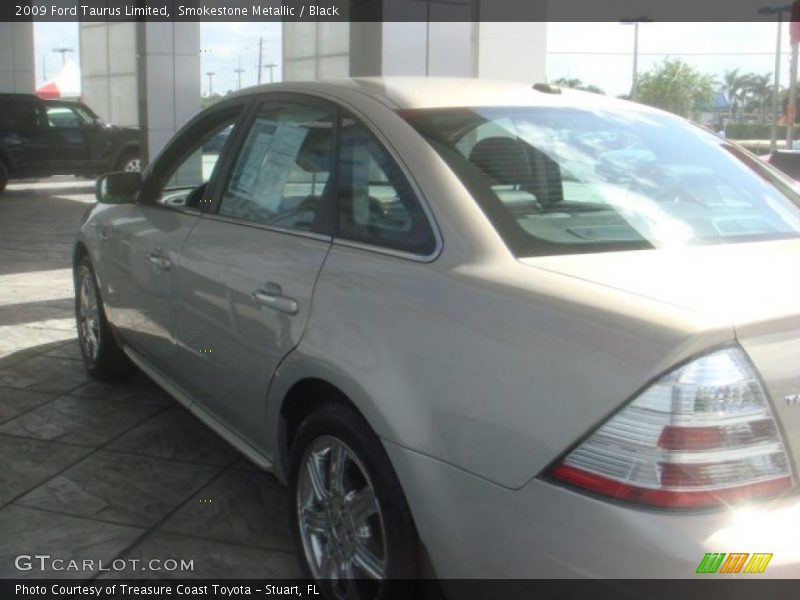 Smokestone Metallic / Black 2009 Ford Taurus Limited