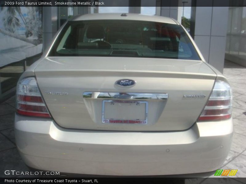 Smokestone Metallic / Black 2009 Ford Taurus Limited