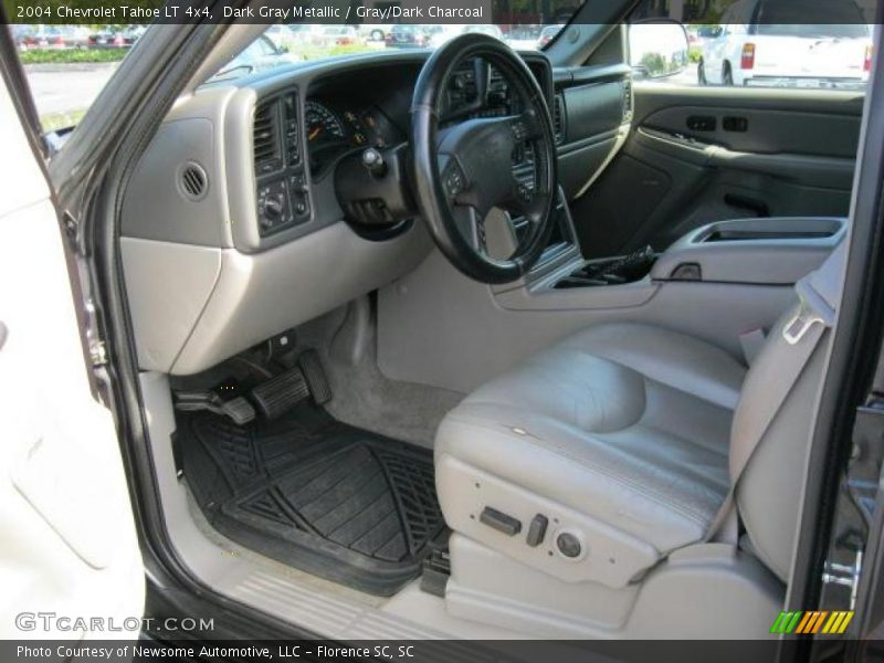 Dark Gray Metallic / Gray/Dark Charcoal 2004 Chevrolet Tahoe LT 4x4