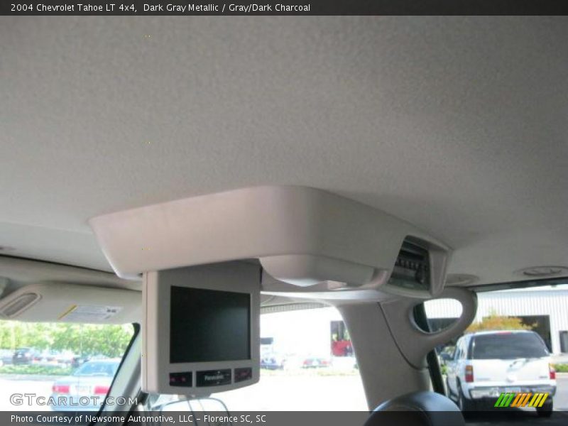 Dark Gray Metallic / Gray/Dark Charcoal 2004 Chevrolet Tahoe LT 4x4